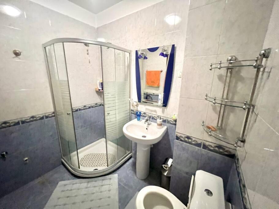 Central Tirana Flat Near Bazaar エクステリア 写真